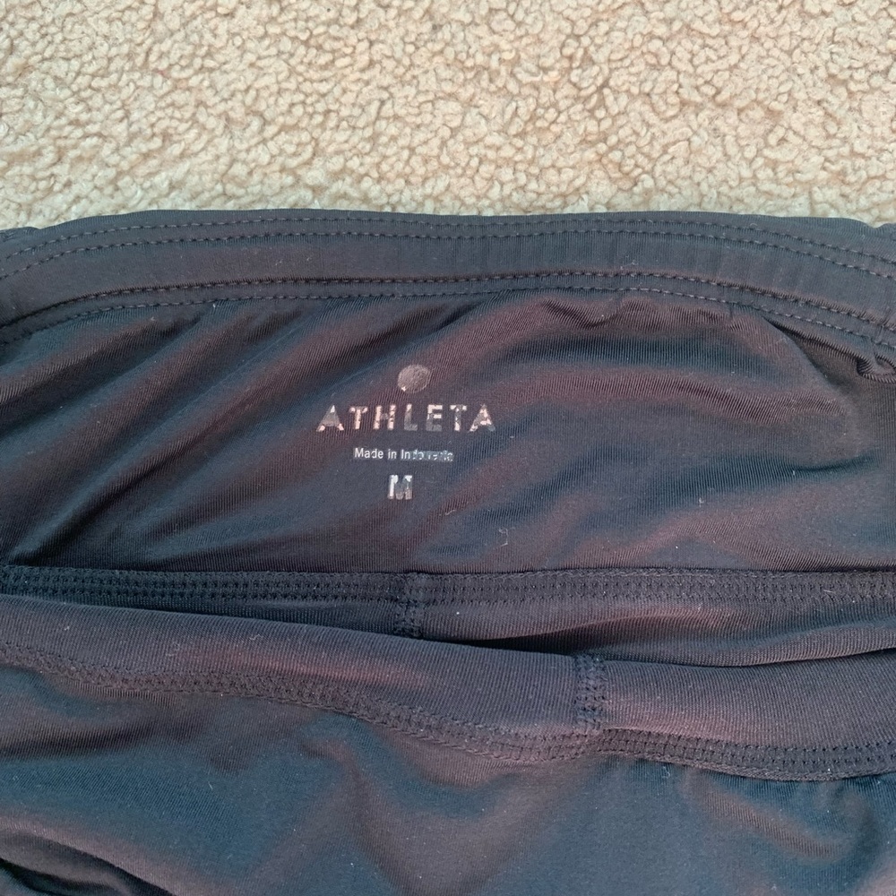 athleta - medium black athletic shorts - Picture 5 of 7